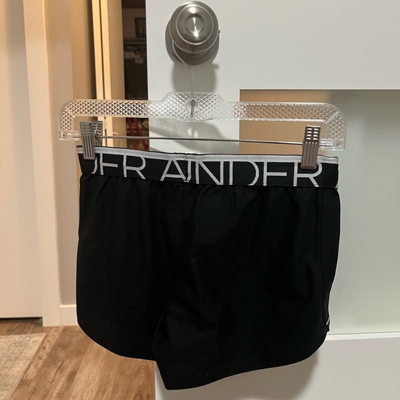 Under armour shorts - Picture 2 of 3